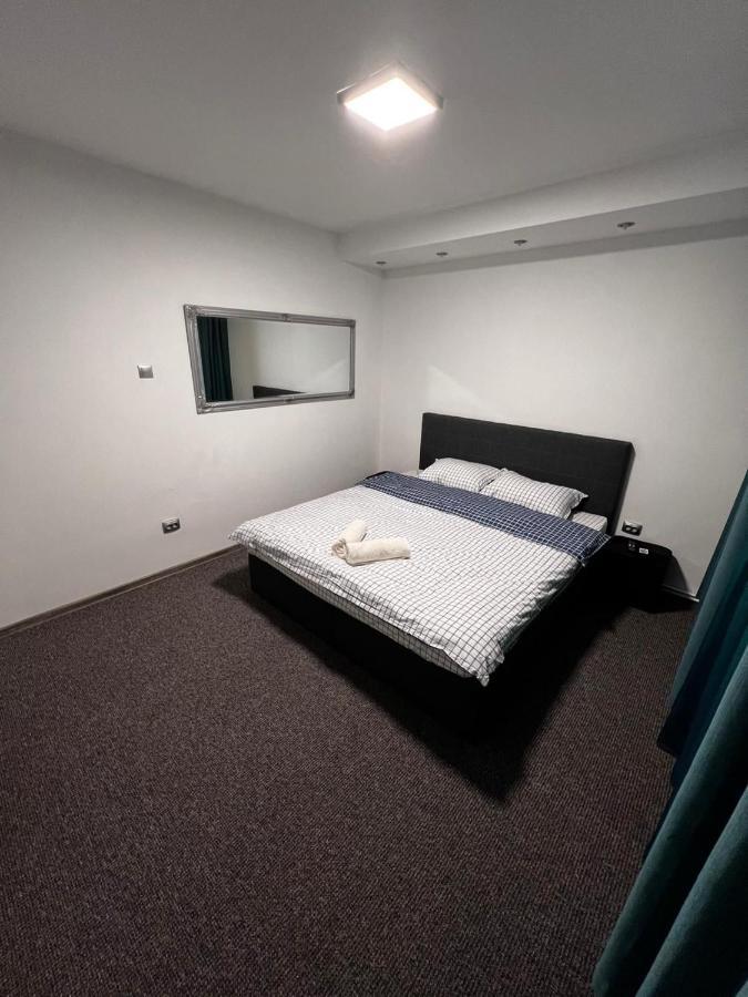 Central Studio 1 - Apartament 2 Camere Дева Экстерьер фото